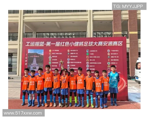 深圳足球队意识变革引发热议推动本土足球发展新篇章